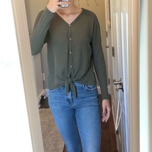 Long Sleeve Button Down Tie Bottom Shirt